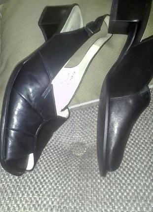 Gabor-черные кожаные босоножки 38 размер (24,5 см)