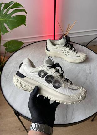 Чоловічі кросівки nike acg mountain fly 2 low beige