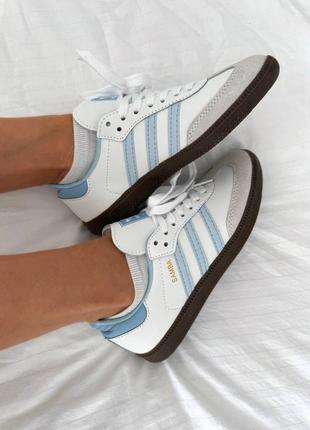 Кроссовки в стиле adidas samba