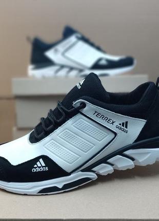 Кроссовки adidas, 40-45 размер, кожа натуральная, польша