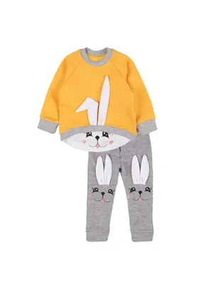 Крутезний дитячий костюм в різних кольорах