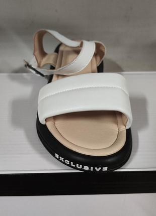 Босоножки женские, верх натуральная кожа, каблук 3.5см