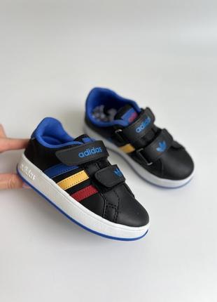 Кроссовки на липучках 26-30 гг adidas