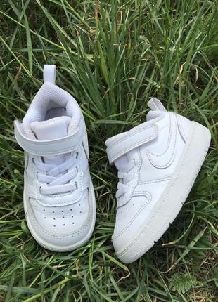 Кросівки nike 22 р шкіра