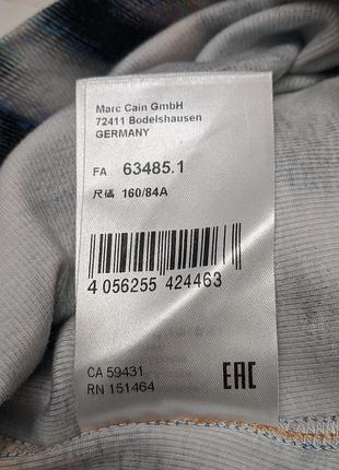 Marc cain оригинальная футболка из хлопка с абстрактным принтом8 фото