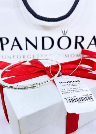 Серебряный браслет браслеты пандора pandora 592313c01 i d с паве бангл бенгл с камнями жесткий логотип серебро проба s925 ale новое с биркой и пломбой