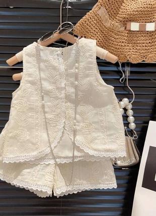 Нарядный костюм для девочки