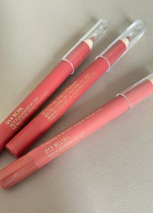 Олівець для губ estée lauder
