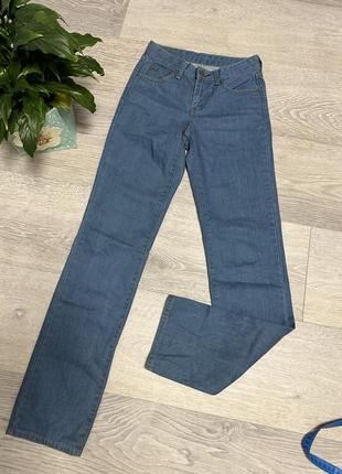 Джинси levis