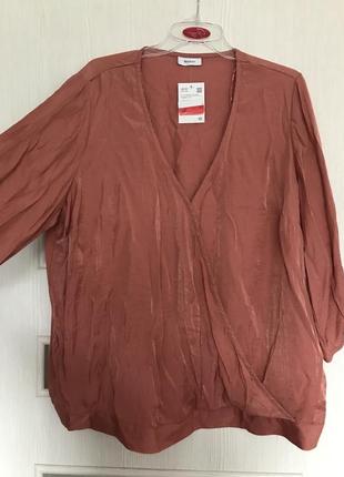 Елегантна блуза на запах xxxl великого розміру