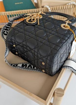 Женская сумка леди диор мини черный с широким ремнем люкс качество4 фото