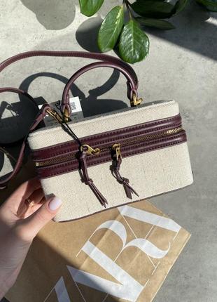 Актуальна квадратна текстильна сумка zara