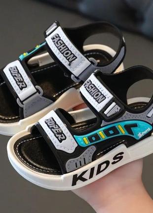 Резиновые босоножки, резиновые сандалии