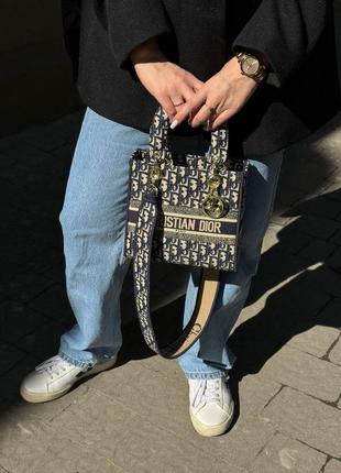 Сумка в стиле dior