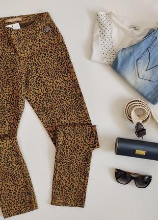 Яркие женские брюки джеггинсы bershka, р.xs/s