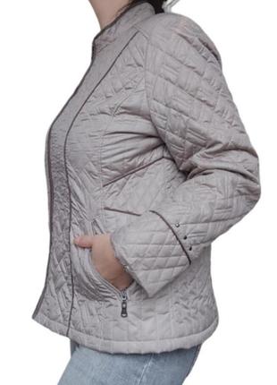 Легкая стеганая куртка, большой размер