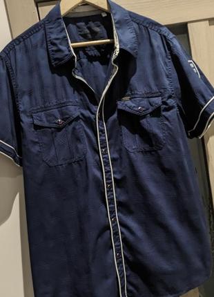 Крута сорочка guess на короткий рукав