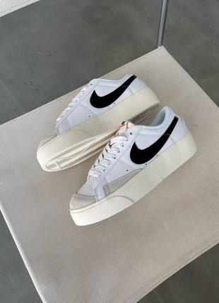 Nike zoom vomero 5