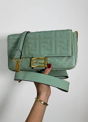 Сумка в стиле fendi baguette люкс