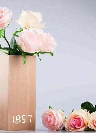 Ваза-часы для сухих цветов под дерево trn