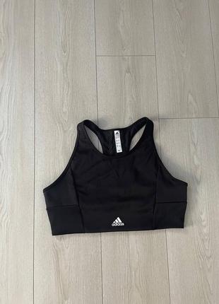 Топ для спорта adidas