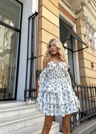 Платье в цветочный принт
