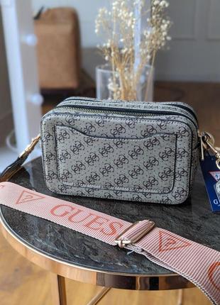 Маленькая серая брендовая сумка «guess» клатч через плечо, женская красивая мини сумочка кросс-боди на ремешке4 фото