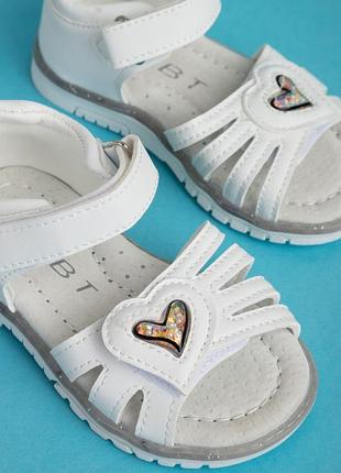 Босоножки для девочек 6