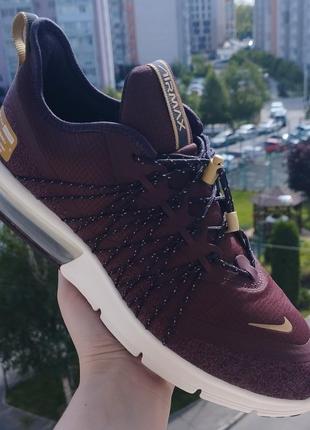 Кросівки бігові nike wmns air max sequent 4