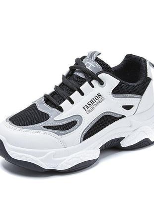 Женские кроссовки fashion тренд этого года