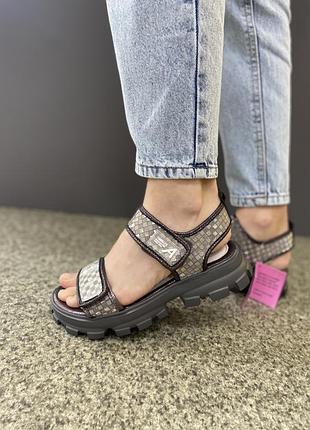 Босоножки для девочки, сандалии детские