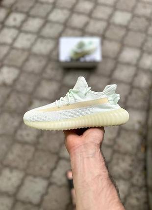 Кроссовки adidas yeezy (1150 грн.)