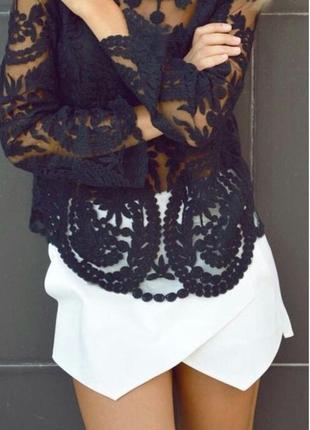 Брендовая красивая блуза divided by h&m вышивка этикетка1 фото