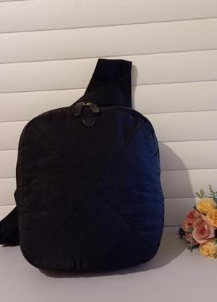 Жіночий рюкзак chanel оригінал у чудовому стані