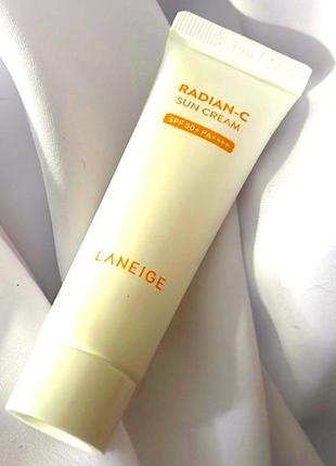 Laneige radian-c sun cream spf50 20ml вітамінний сонцезахисний крем