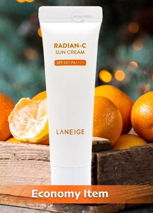 Laneige radian-c sun cream spf50 10ml витаминный солнцезащитный крем2 фото