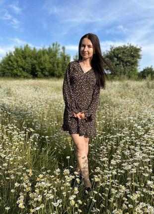 Сукня в квітковий принт zara
