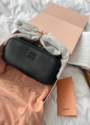 Черная сумка в стиле miu miu миу миу