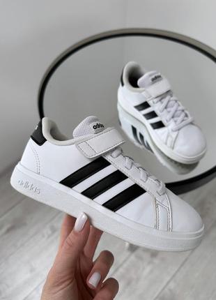 Великолепные качественные кроссовки adidas neo2 фото