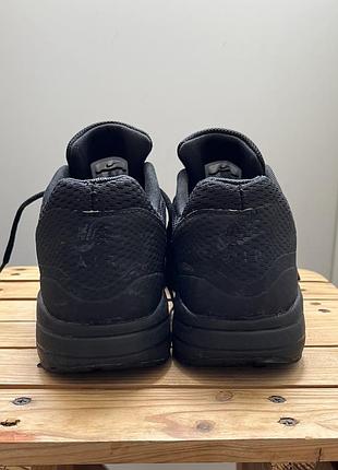 Nike air max 1 ultra essential all black 5