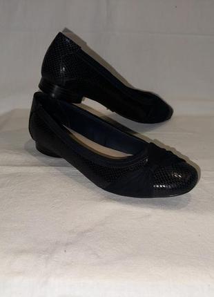 Туфлі * good sole* шкіра камбоджа р.39 (25.50см)