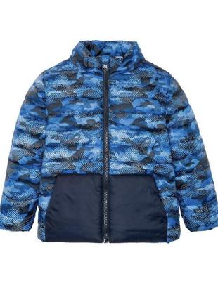 Деми курточку мальчика перхотила, ничевинка.