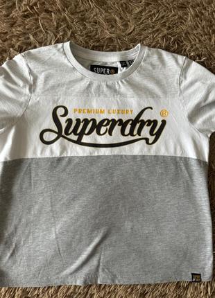 Футболка superdry