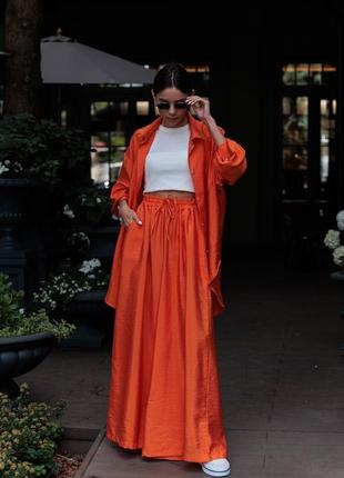 Стильный костюм