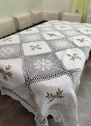 Ажурна скатертина з вишивкою лентами,розмір 150*220
