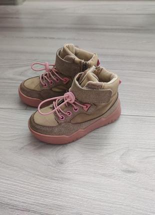 Ботінки для дівчинки