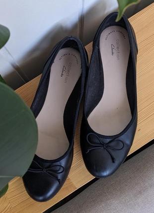 Балетки чорні clarks 40 розмір