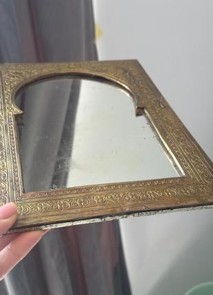 Древнее зеркало в восточном стиле, винтажное зеркало