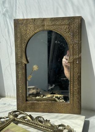 Древнее зеркало в восточном стиле, винтажное зеркало