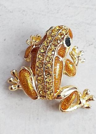 Брошка жаба зі стразами